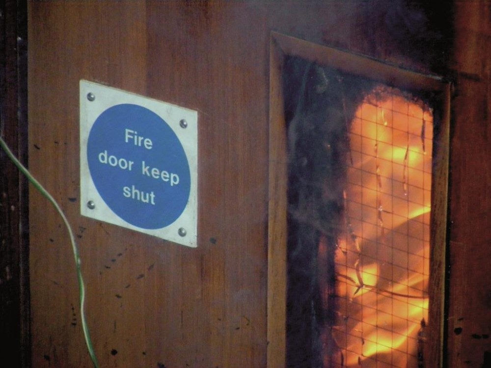 CORRECT INSTALLATION OF FIRE DOORS